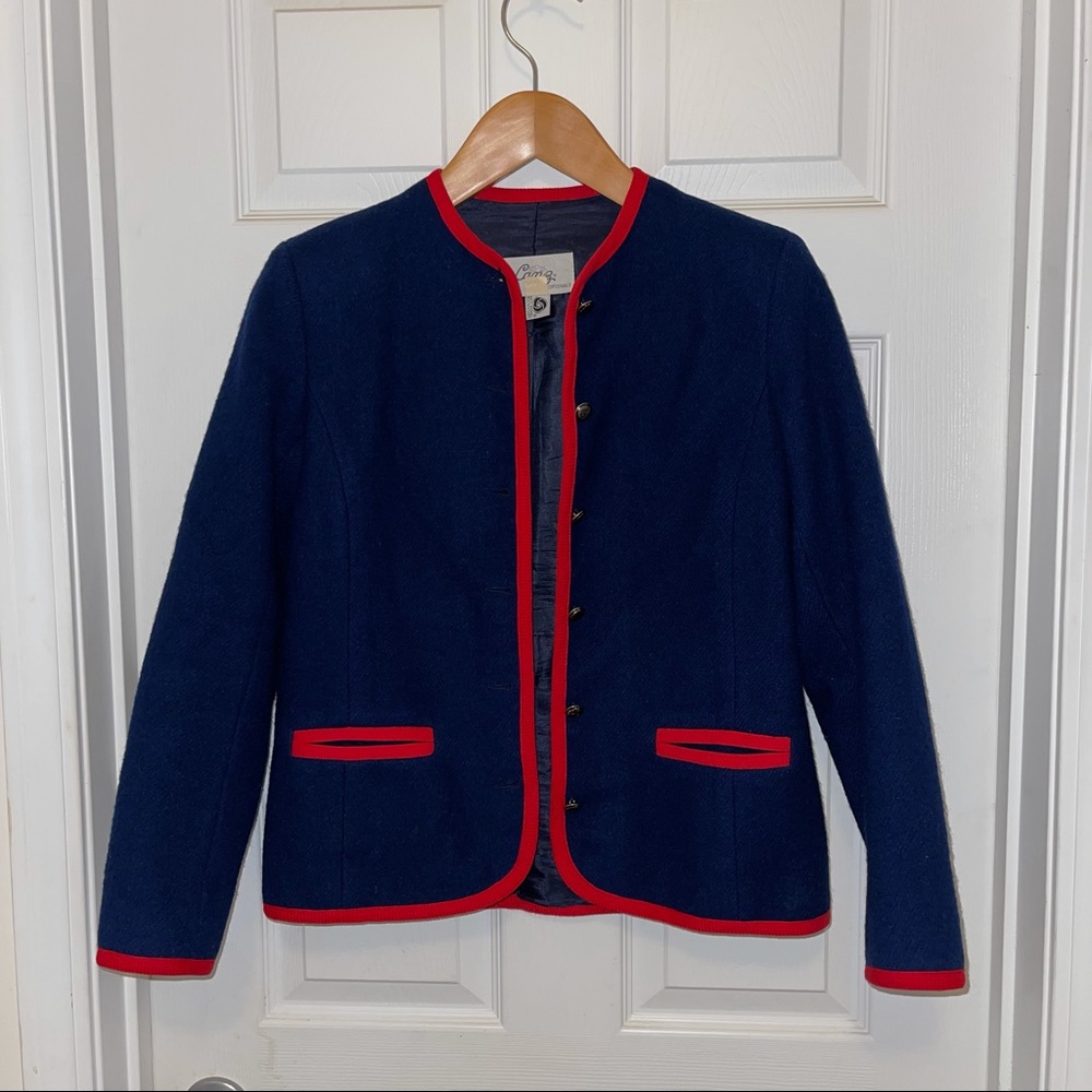 Wool elegant and timeless coat